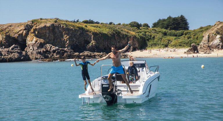 Acheter un Beneteau Flyer 8 sundeck à Saint-Tropez