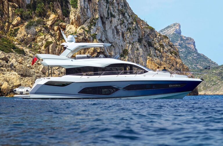 Acheter un Sunseeker 68 Manhattan à Saint-Tropez