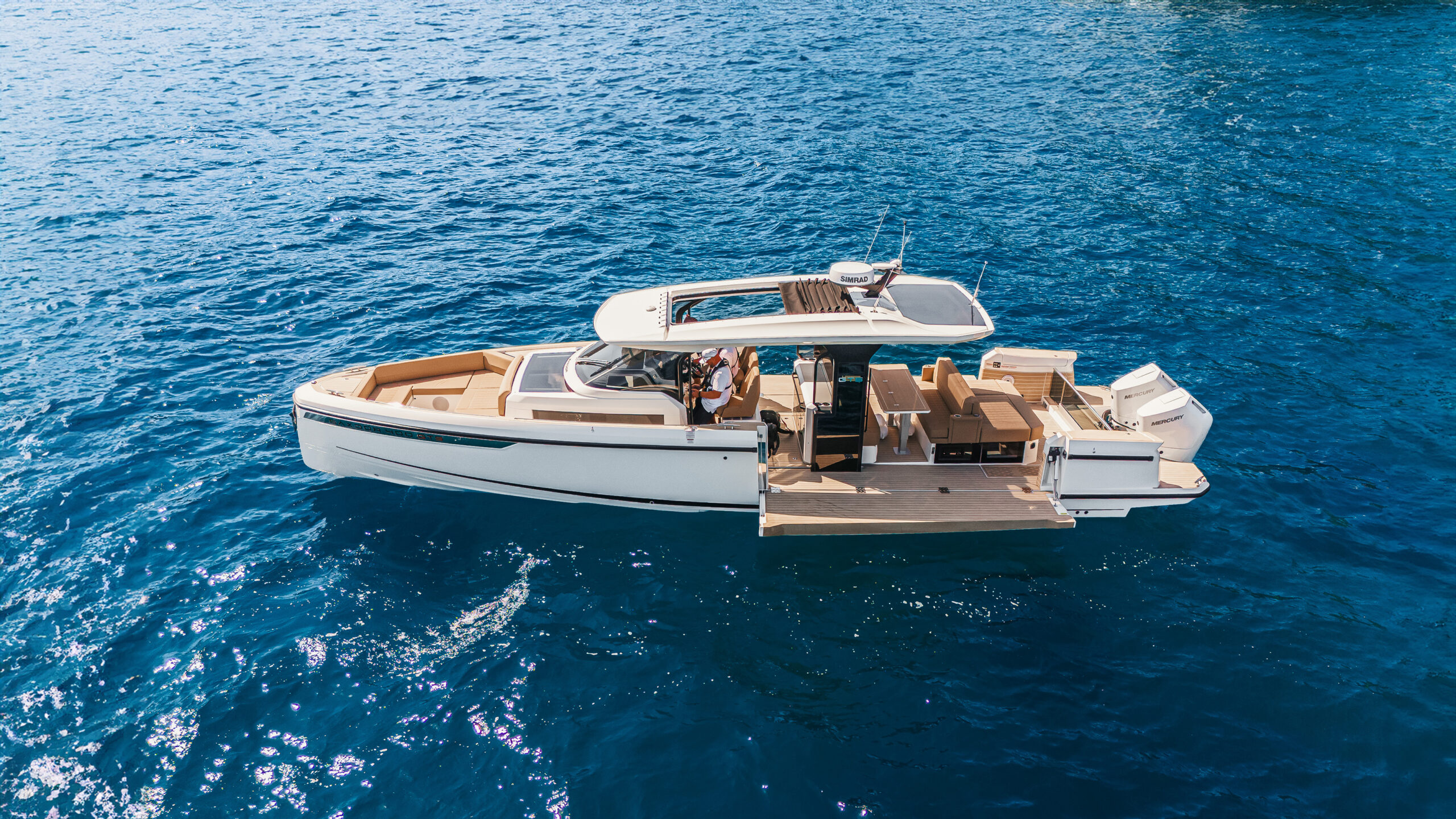 SX_400GTS_Cannes_Radek_DJI_20250906121251_0131_D